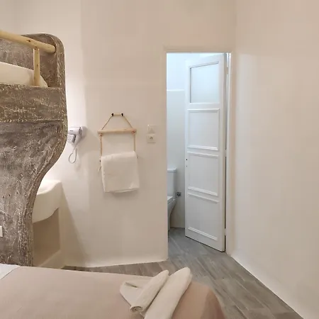 Grey Naxos Pensjonat