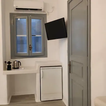Guest house Grey Naxos 3*