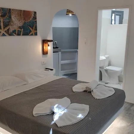 Guest house Grey Naxos 3*